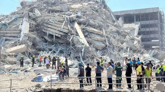 thailand_diguncang_gempa_banyak_gedung_pencakar_langit_rusak_