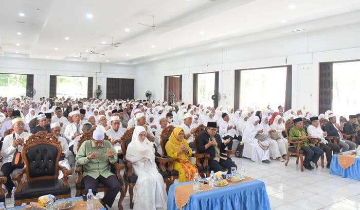 562_calon_jemaah_haji_deli_serdang_ikuti_manasik_terintegrasi_siap_berangkat_ke_tanah_suci