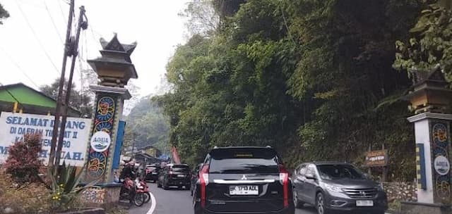 arus_balik_jalinsum_medanlubuk_pakam_simpang_kayu_besar_tanjung_morawa_macet