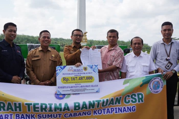 pemkab_labusel_terima_csr_bank_sumut_perkuat_pengelolaan_sampah_3r