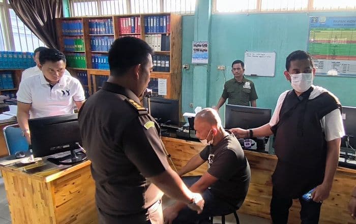 godol_ditangkap_di_pemandian_sembahe_usai_14_hari_buron_dpo_kasus_senjata_api