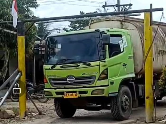 perusak_portal_pembatas_tonase_di_desa_sei_tampang_labuhanbatu_dilaporkan_ke_polisi