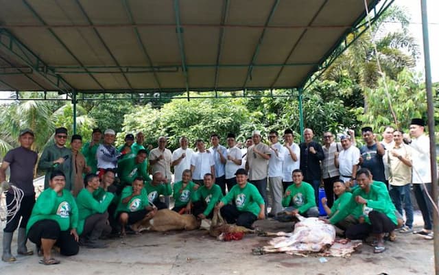 iduladha_dan_semangat_berbagi_bank_sumut_salurkan_ratusan_paket_daging_kurban_untuk_masyarakat_