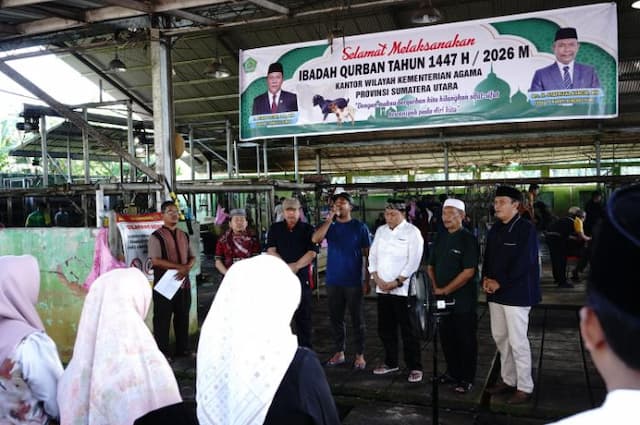 kakanwil_kemenag_sumut_kurban_jadi_momentum_menyembelih_sifat_egoisme_dan_nafsu_duniawi_