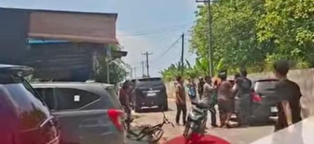polisi_ringkus_dua_pengedar_sabu_di_sergai_warga_sempat_geger