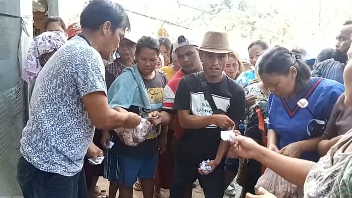 toleransi_di_hutanabolon_daging_kurban_dibagikan_ke_enam_gereja