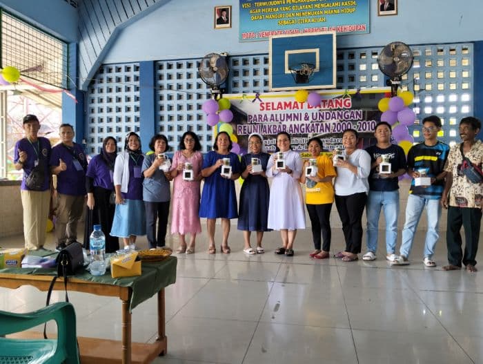 reuni_akbar_alumni_slbb_karya_murni_penuh_kenangan_ini_harapan_kepala_sekolah