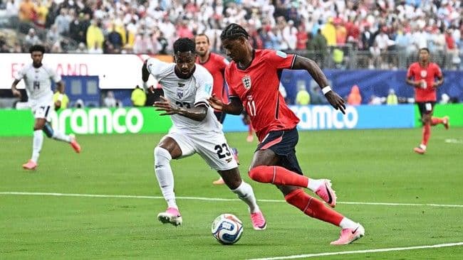 inggris_buntu_di_babak_pertama_panama_tahan_imbang_00