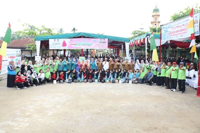 450_remaja_putri_di_asahan_ikuti_aksi_bergizi_dan_cek_kesehatan_gratis_cegah_stunting