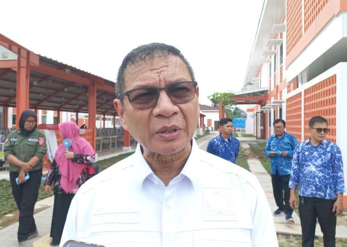 dpr_komitmen_kawal_anggaran_sekolah_rakyat_agar_tidak_ada_pengurangan