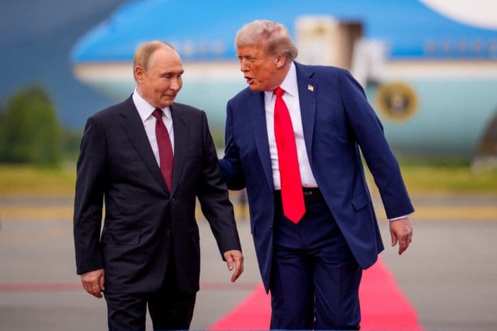 donald_trump_bilang_vladimir_putin_tak_berniat_serang_wilayah_nato