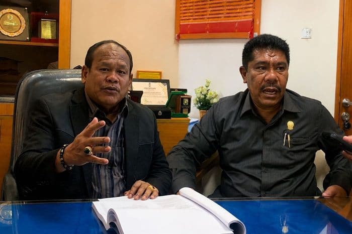 dprd_sumut_desak_penebangan_pohon_pinus_di_humbahas_dan_taput_dihentikan