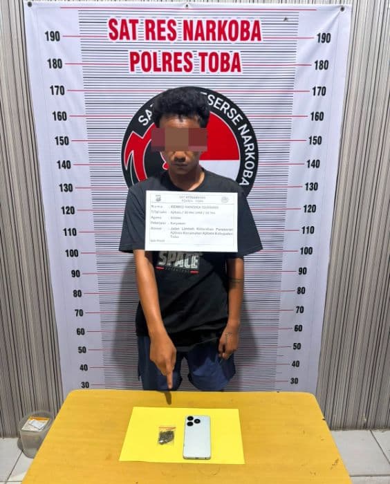 ganja_ditemukan_saat_razia_tas_siswa_polisi_tangkap_pria_di_ajibatatoba