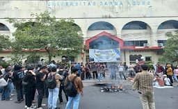 mahasiswa_uda_gelar_aksi_lanjutan_tuntut_kampus_dan_datangi_lldikti