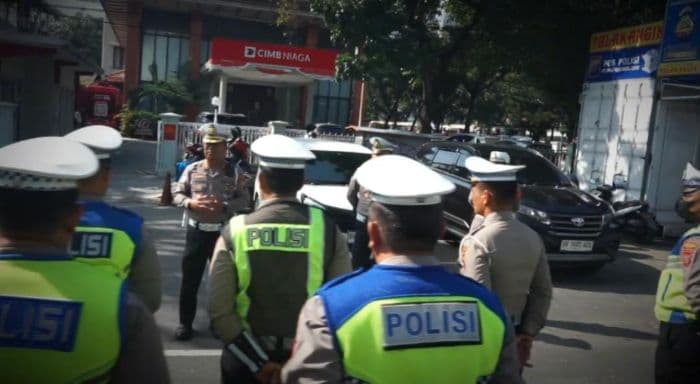polrestabes_medan_kerahkan_lima_tim_hunting_pengendara_langgar_lalu_lintas_langsung_ditilang