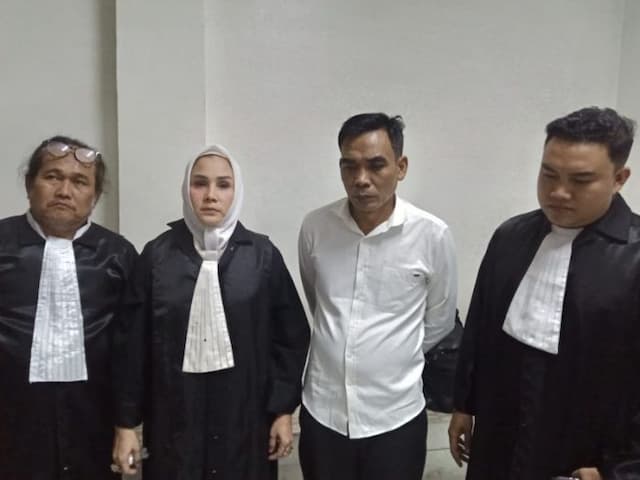 vonis_bebas_eks_kabag_pemkab_madina_hendra_pawarna_ingin_kembali_berkarier_sebagai_asn