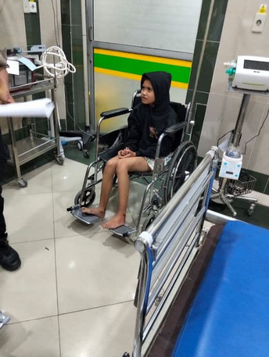 bonceng_tiga_yamaha_vixion_tabrak_honda_supra_di_lubuk_pakam_3_orang_luka