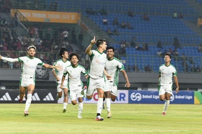 javier_siverio_kokoh_di_puncak_topskor_championship_usai_cetak_gol_ke_gawang_adhyaksa