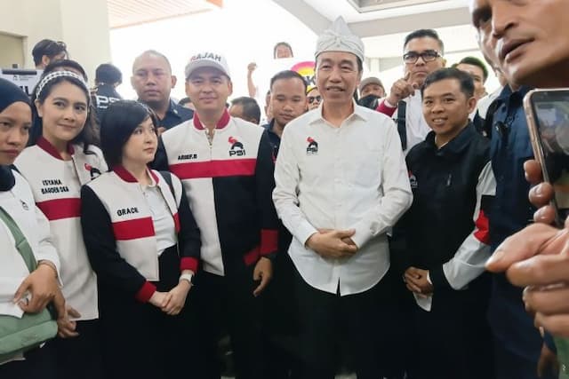 jokowi_resmi_gabung_psi_pengamat_belum_tentu_bikin_partai_lolos_ke_senayan