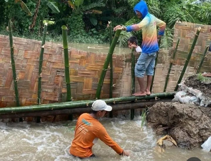 tanggul_sungai_di_deli_serdang_jebol_diterjang_air_dinas_sdabmbk_lakukan_perbaikan