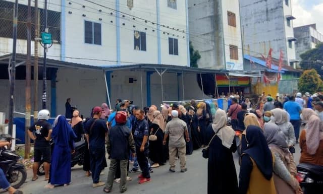 resah_game_judi_tembak_ikan_emakemak_di_kisaran_demo_dua_lokasi_sekaligus