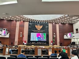fraksi_pdip_desak_polri_tiru_ketegasan_jenderal_sutanto_berantas_judi_dan_narkoba