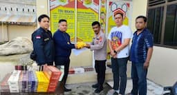 polsek_medang_deras_amankan_dua_terduga_penjual_rokok_ilegal_171_bungkus_disita