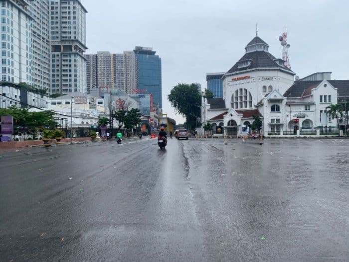 beberapa_jalan_di_kota_medan_yang_sudah_bisa_dilalui_pengendara