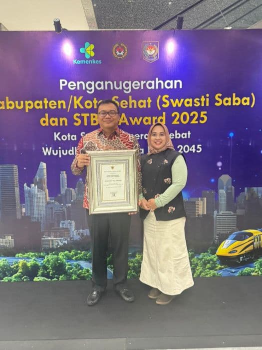 deli_serdang_raih_penghargaan_kabupaten_sehat_swasti_saba_wiwerda_2025