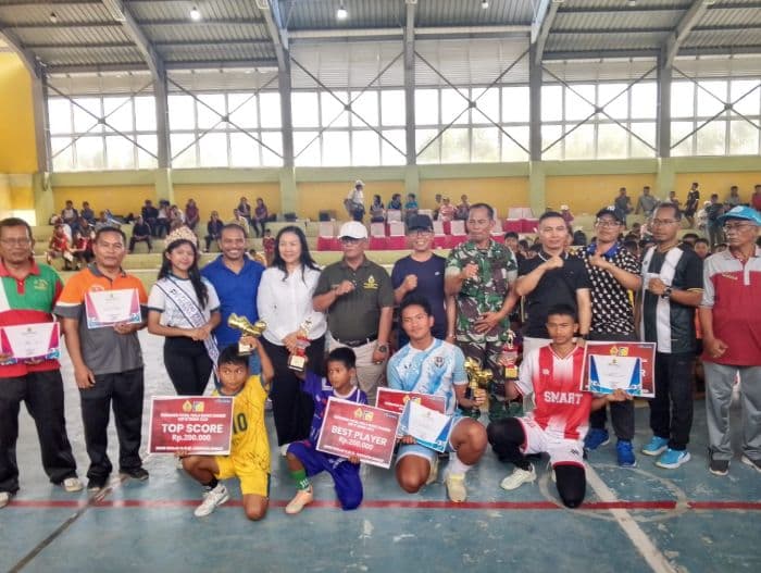 kadisdikpora_jonson_gultom_turnamen_futsal_bupati_cup_ii_sebagai_wadah_pembinaan_generasi_muda_bidang_olahraga