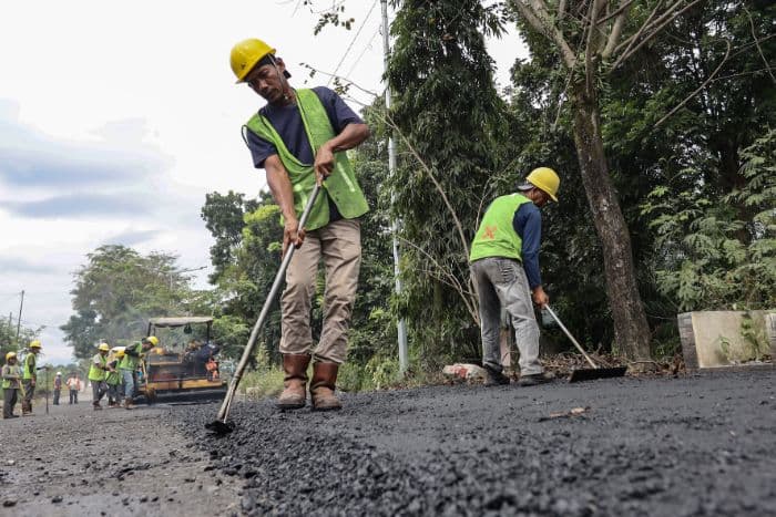 pemko_pematangsiantar_perbaiki_akses_menuju_terminal_tanjung_pinggir_jelang_pengoperasian