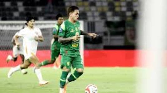 babak_pertama_super_league_persebaya_ungguli_persijap_20