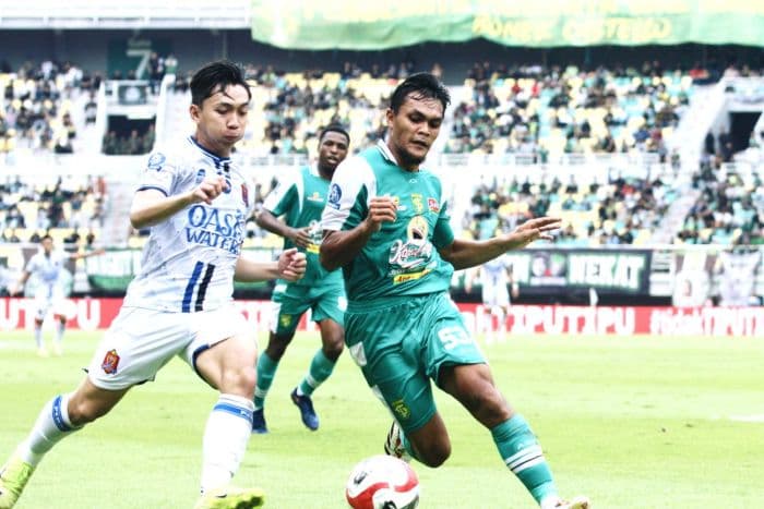 hasil_super_league_persebaya_tekuk_persijap_40_ada_gol_dianulir