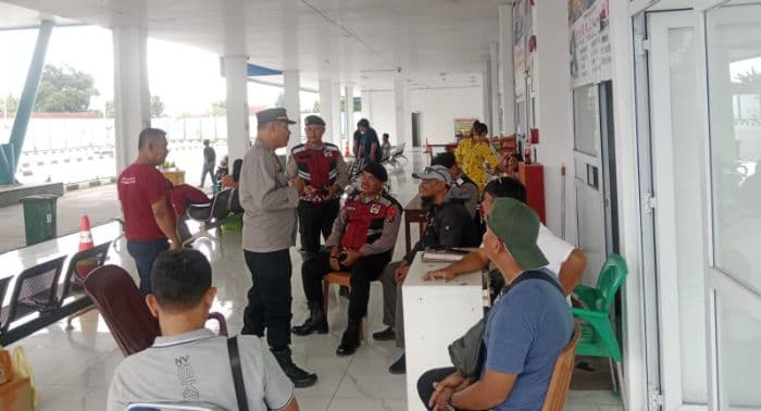 jelang_natal_dan_tahun_baru_polresta_deli_serdang_intensifkan_patroli_operasi_lilin_toba