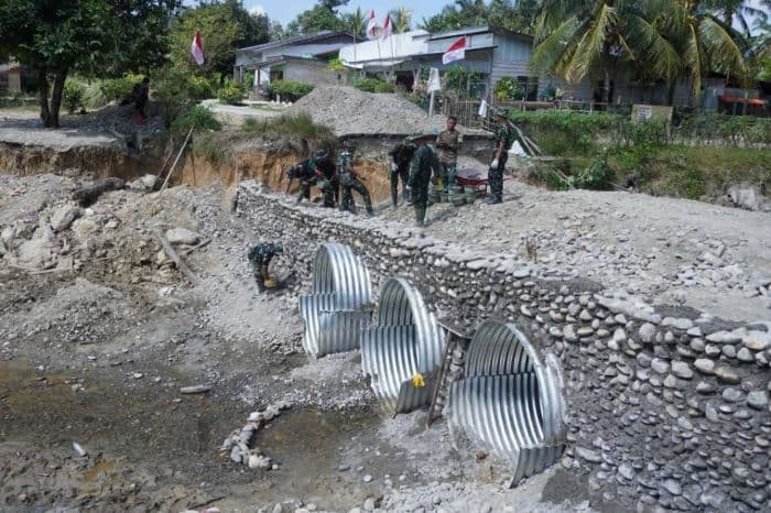 pascabencana_pembangunan_jembatan_aramco_di_sawit_seberang_langkat_terus_dikebut