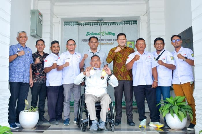 atlet_npci_asal_sergai_riadi_saputra_sabet_tiga_medali_di_apg_thailand_2025_