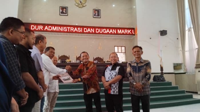 pansus_eks_rumah_singgah_covid19_pematangsiantar_resmi_dibentuk