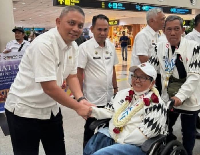 raih_12_medali_di_asean_para_games_thailand_atlet_npc_deli_serdang_disambut_haru