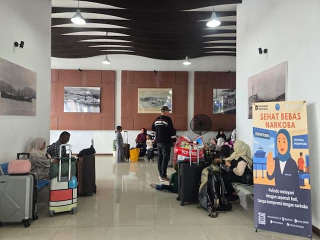 arus_balik_via_laut_di_belawan_tembus_13_ribu_lebih_penumpang