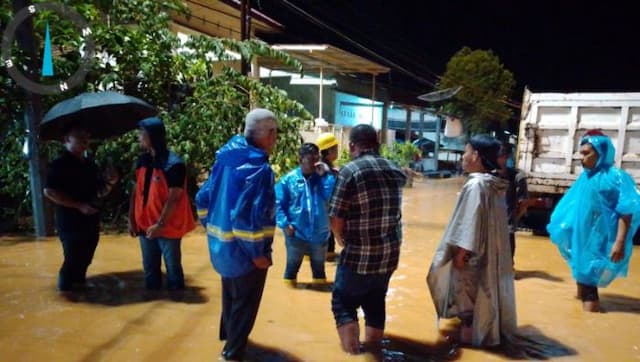 jelang_hut_ke326_sibolga_dilanda_banjir_dan_longsor