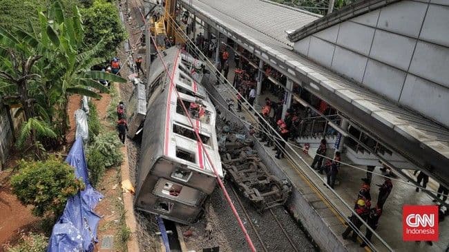 15_korban_kecelakaan_kereta_di_bekasi_timur_yang_telah_teridentifikasi