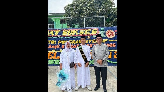 man_2_deli_serdang_wisuda_tahfiz_angkatan_ke54_cetak_generasi_penghafal_alquran