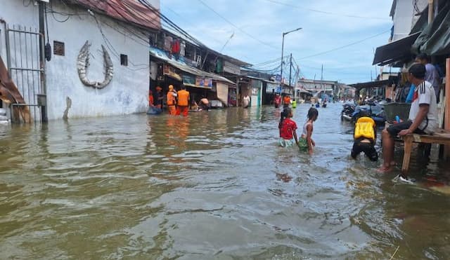 banjir_rob_diprediksi_kembali_terjang_pesisir_belawan_hingga_3_juni_2026