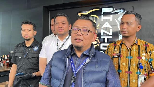 bea_cukai_temukan_miras_bercukai_palsu_di_thm_phantom_pemko_medan_rekomendasikan_pencabutan_izin
