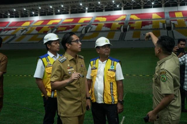 sesalkan_komunitas_lari_berkegiatan_di_stadion_teladan_medan_rico_waas_harusnya_kordinasi_dulu