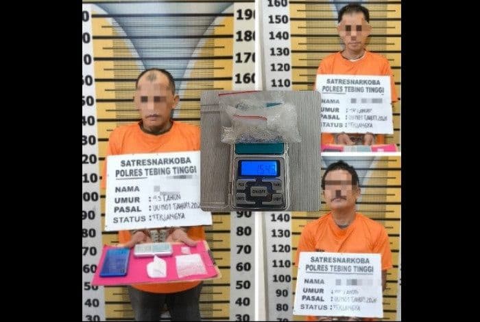 tiga_pria_digerebek_di_kamar_losmen_tebing_tinggi_polisi_sita_1543_gram_sabu