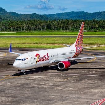 batik_air_klarifikasi_video_pesawat_mendarat_miring_di_soekarnohatta