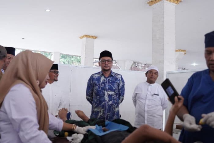 bupati_fery_sahputra_apresiasi_khitan_massal_baznas_sinergi_ringankan_beban_masyarakat