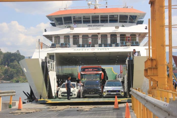 tarif_penyebrangan_ajibataambarita_diskon_untuk_wisatawan_catat_tanggalnya