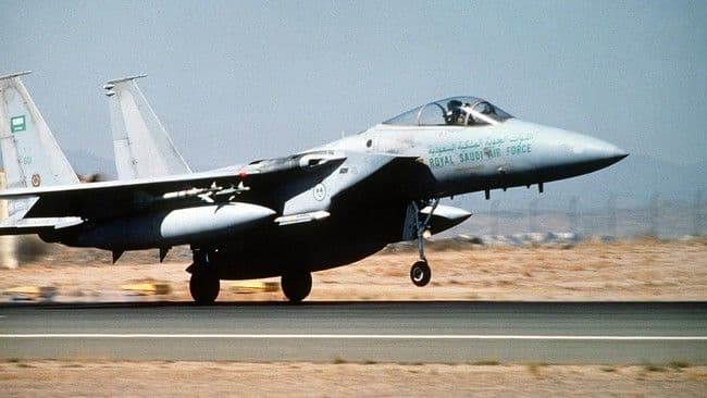 arab_saudi_ikut_serangan_bersama_as_ke_milisi_proiran_di_irak